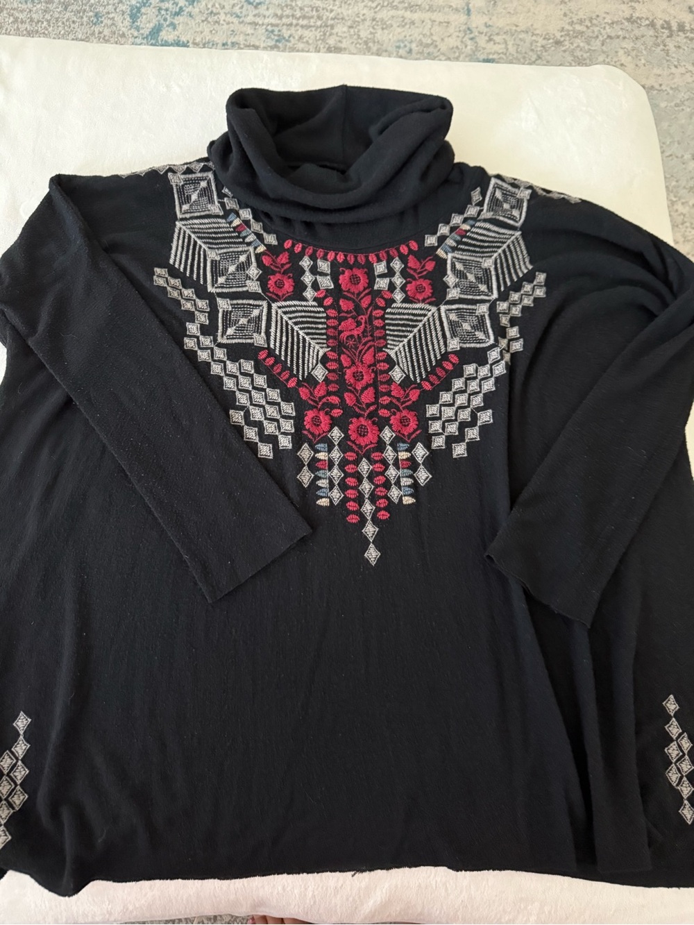 Johnny Was Black embroidered cowl-neck knit sweater Size Large D78